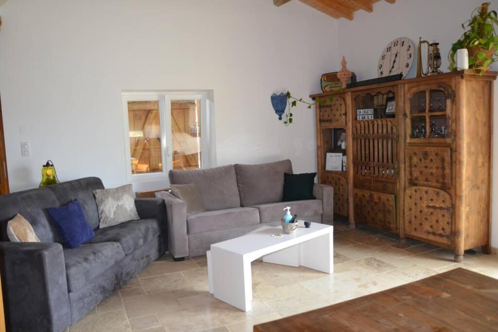 Maison dans corps de Ferme 6 couchages Pimbo Extérieur photo