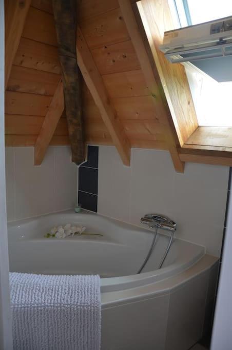 Maison dans corps de Ferme 6 couchages Pimbo Extérieur photo